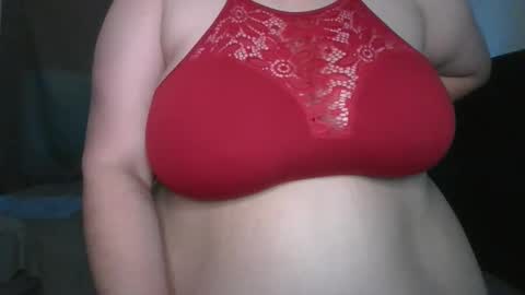 lunatittz online show from May 2026 04:36:01 PM