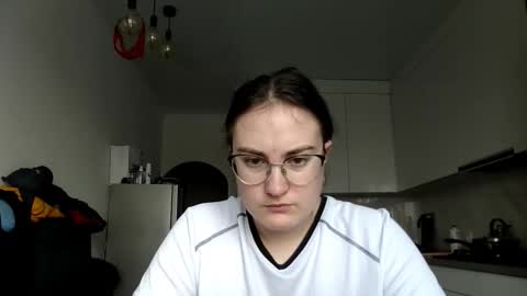 lunavelvet3 online show from December 2025 09:51:02 AM