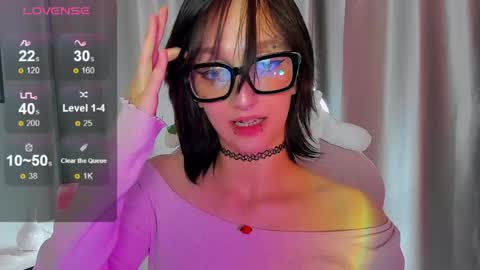 call me a pose striker  online show from May 2026 03:41:02 PM