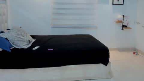 Lunay online show from June 2026 01:14:01 AM
