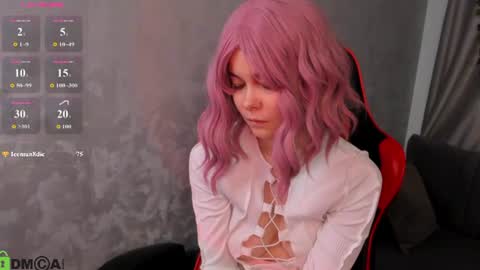 Lune FallenStar online show from July 2026 11:17:02 AM