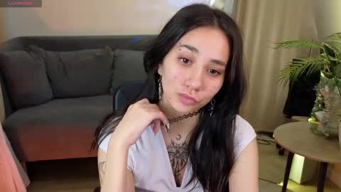 Kitty online show from October 2025 06:47:01 AM
