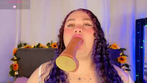 Snapshot of lunitaa_0 chatting on February 2026 04:13:02 AM L U N I T A online show from February 2026 04:13:02 AM