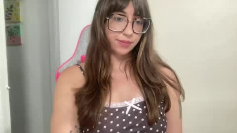 Snapshot of lunitamonroe chatting on June 2026 10:14:02 AM lunitamonroe online show from June 2026 10:14:02 AM