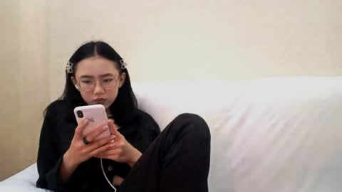 Roxie online show from June 2026 01:06:02 PM