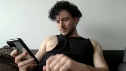 Lupine online show from December 2024 12:29:02 PM