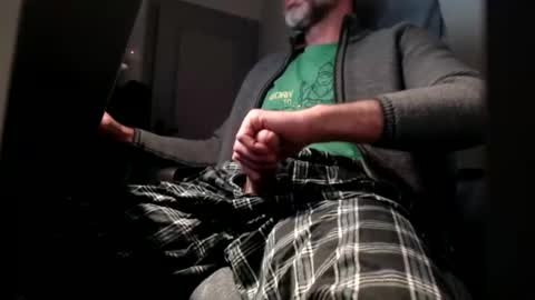 lure4beef online show from December 2024 08:00:02 PM