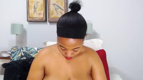 lusciousboobzz online show from November 2025 08:24:01 AM