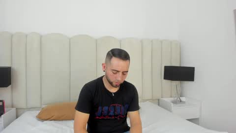 Lushian And Luna online show from May 2026 04:13:01 PM