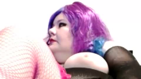 Snapshot of lustfullslut chatting on December 2024 11:06:02 PM WIDEHOLES online show from December 2024 11:06:02 PM