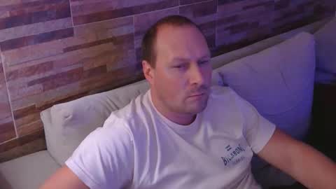 lustonfan online show from May 2026 01:46:01 AM