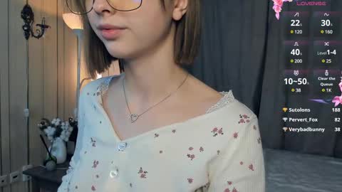 Snapshot of lusty_miss_di chatting on February 2025 10:33:01 PM Isabel online show from February 2025 10:33:01 PM