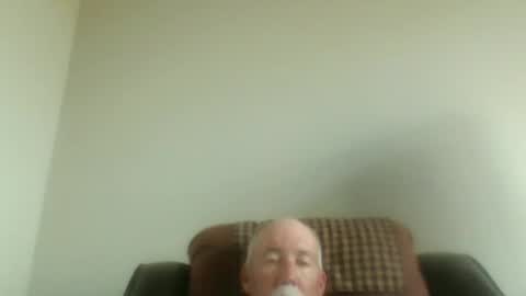 luv269er online show from December 2025 07:21:01 PM