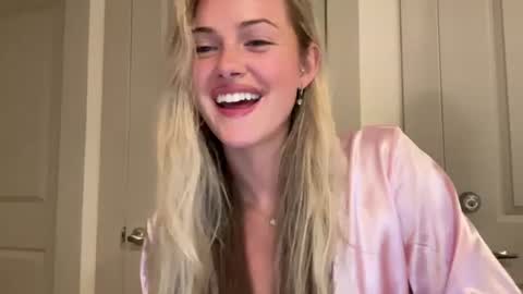 Aimee online show from July 2026 04:26:01 AM