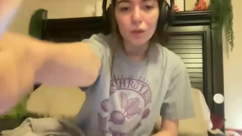 Snapshot of luvrxstarx chatting on February 2026 03:24:02 AM luvrxstarx online show from February 2026 03:24:02 AM