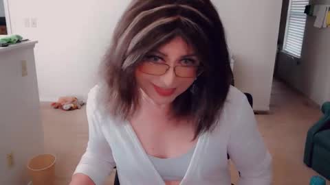 Britney online show from October 2025 06:26:02 PM