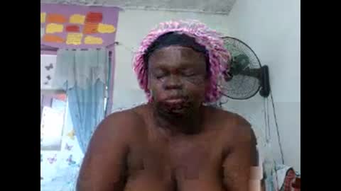 Shereena Contact me  Sherbunnyboo online show from March 2025 09:06:02 PM