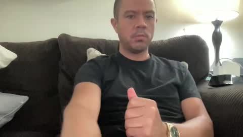 Snapshot of luvv777 chatting on December 2024 10:28:01 AM luvv777 online show from December 2024 10:28:01 AM