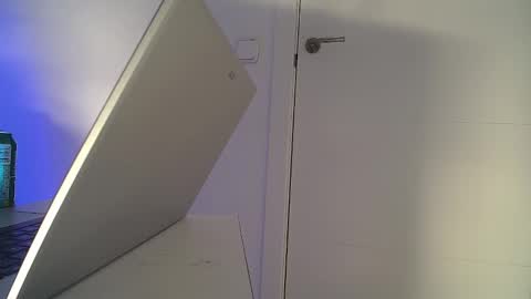 Snapshot of luxanee chatting on December 2025 10:38:01 PM luxanee online show from December 2025 10:38:01 PM