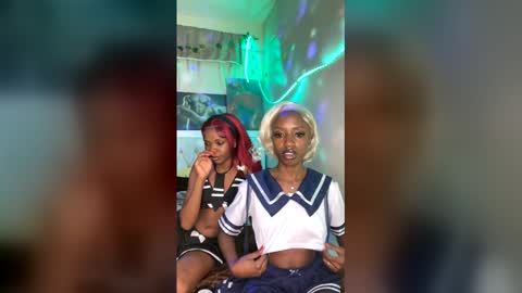 Luxette12 online show from June 2026 07:48:01 PM