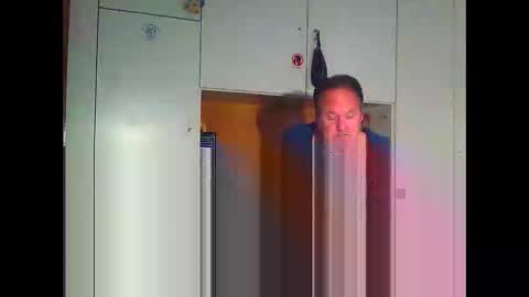 luxx72boy online show from February 2026 09:21:02 AM