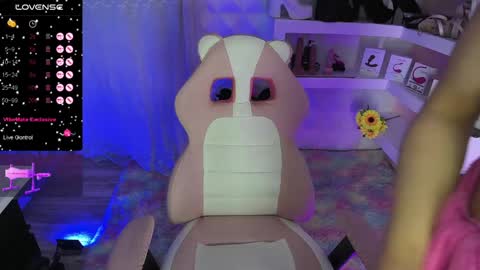 Luz online show from February 2025 01:54:01 AM