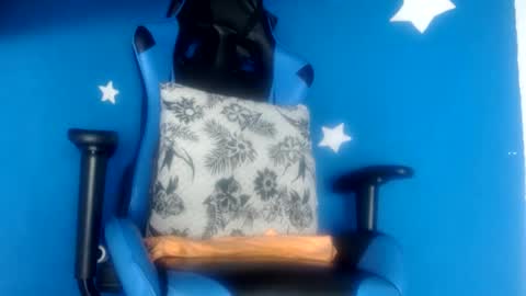 Snapshot of luzzy_cam chatting on July 2026 09:22:01 PM luzzy I hope your visit and that we manage to get very hot online show from July 2026 09:22:01 PM