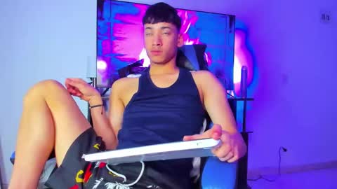 Lyam online show from March 2026 05:22:02 AM