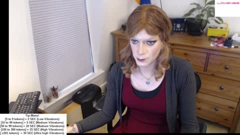 lycralover20 online show from December 2024 06:38:02 PM