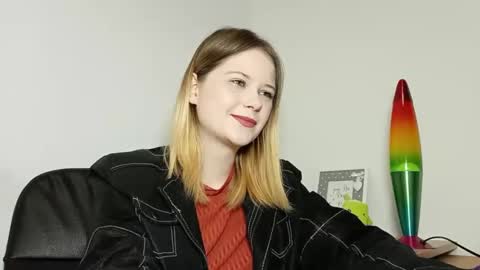 Lydia online show from October 2025 06:28:02 PM