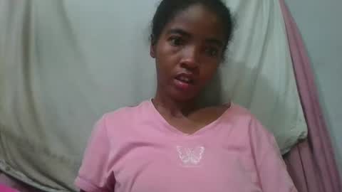 Snapshot of lydie856696 chatting on June 2026 02:27:01 AM lydie856696 online show from June 2026 02:27:01 AM