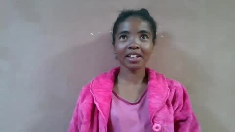 Snapshot of lydie856696 chatting on July 2026 05:21:02 AM lydie856696 online show from July 2026 05:21:02 AM