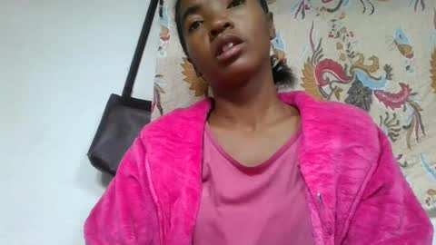 Snapshot of lydie856696 chatting on July 2026 03:33:02 AM lydie856696 online show from July 2026 03:33:02 AM