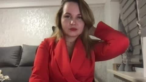 Snapshot of lyeeu25 chatting on March 2025 09:20:01 PM Tina online show from March 2025 09:20:01 PM