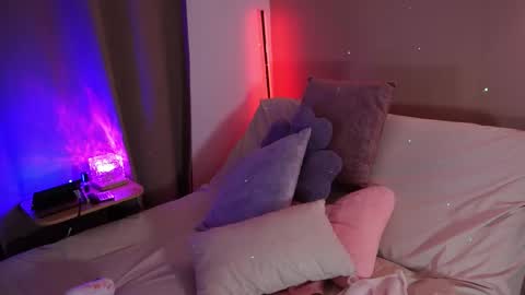 Lyhana Lee online show from January 2026 10:42:02 AM