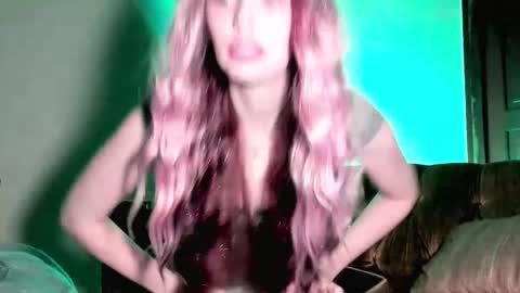 LylacDoll online show from December 2024 01:25:01 AM