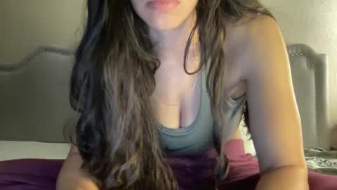 Olivia online show from December 2024 10:57:02 PM