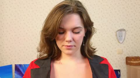 hi im Lyle online show from December 2024 03:37:02 AM