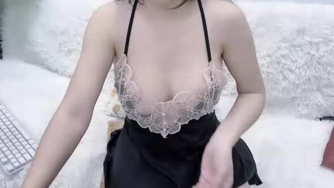 lyly_sweet97 online show from April 2026 08:31:02 AM
