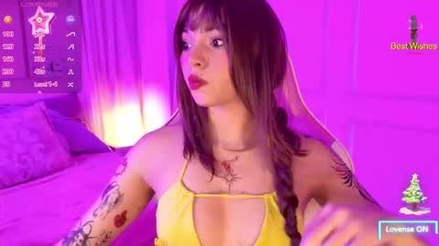 Snapshot of lyna_love chatting on December 2025 12:42:02 PM Lyna love online show from December 2025 12:42:02 PM