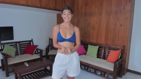  LYNN  online show from November 2025 08:24:01 AM