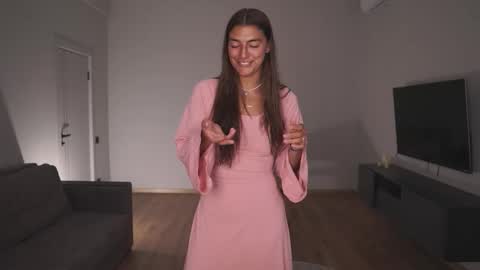  LYNN  online show from March 2026 06:19:01 AM