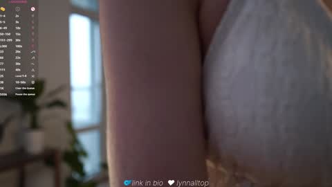 Natasha online show from November 2025 04:34:01 AM