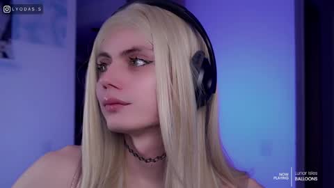 Lyodass online show from April 2026 12:54:02 AM