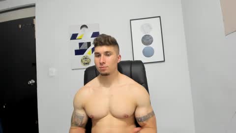 Snapshot of lyonel15 chatting on December 2024 04:26:01 AM Lyonel online show from December 2024 04:26:01 AM