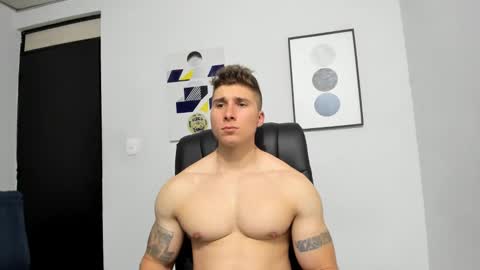 Snapshot of lyonel15 chatting on March 2025 02:57:02 AM Lyonel online show from March 2025 02:57:02 AM