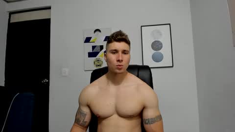 Snapshot of lyonel15 chatting on September 2025 10:53:02 PM Lyonel online show from September 2025 10:53:02 PM