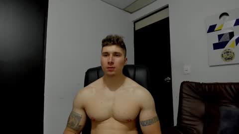 Snapshot of lyonel15 chatting on October 2025 09:05:02 PM Lyonel online show from October 2025 09:05:02 PM