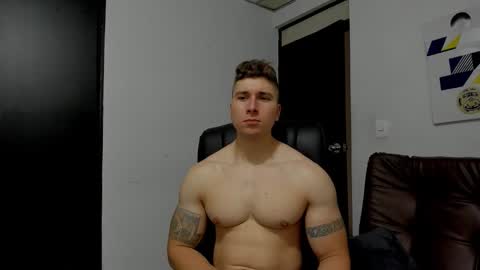 Snapshot of lyonel15 chatting on October 2025 05:26:02 PM Lyonel online show from October 2025 05:26:02 PM