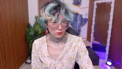 lyra_tay online show from June 2026 07:12:01 PM